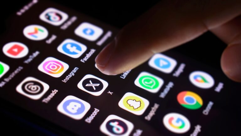 Digital Blasphemy Cases Are Entrapping Pakistan’s Most Vulnerable Communities